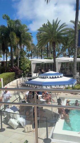 Resort pool activity documented in Miami Beach