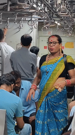 Everyday commute on a packed Mumbai local train