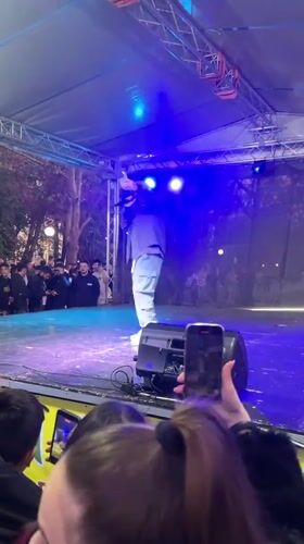 Evening concert draws young crowd in Ruse, Bulgaria