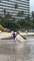 Morning surf session draws multiple riders to Sri Lankan beaches