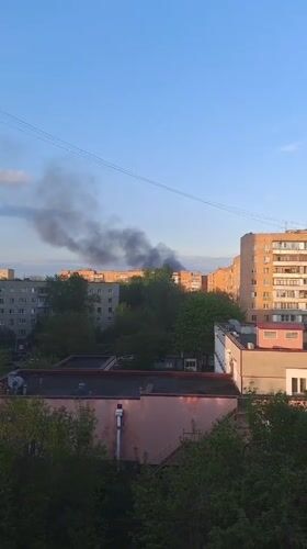 Black smoke plume spotted over Elektrostal residential area
