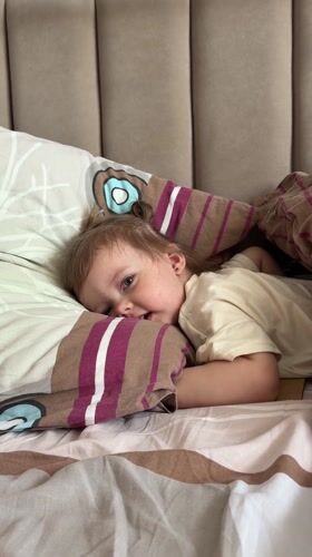 Family Morning Routine Captured in Reshetnikovo Home