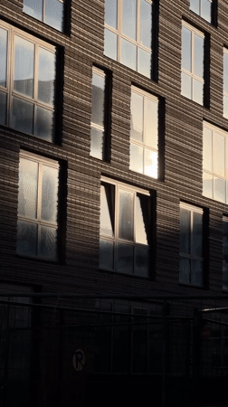 Woman documents spring afternoon in Amsterdam North's modern district