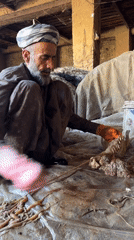 Traditional wool and hide processing documented in Quetta workshops