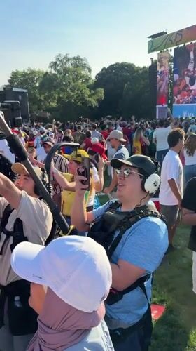 New York crowd watches soccer World Cup final on big screen