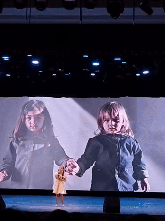 Stage performance with multiple acts held in Kryvyi Rih