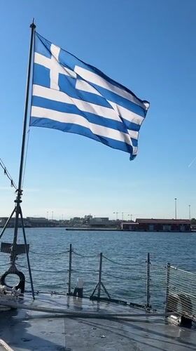 Greek flag flies from vessel near Thessaloniki waterfront