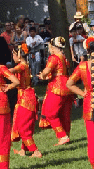 Multicultural outdoor festival fills Differdange with music and performance
