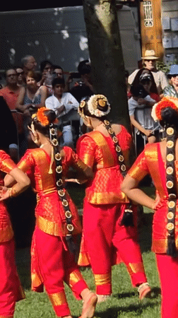 Multicultural outdoor festival fills Differdange with music and performance