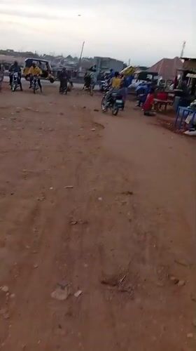 Morning street life documented in Nassarawa, Nigeria