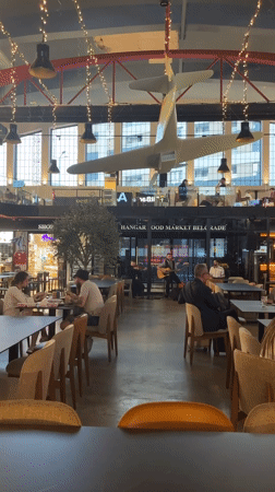 Acoustic band performs at Belgrade's aviation-themed Hangar Food Market