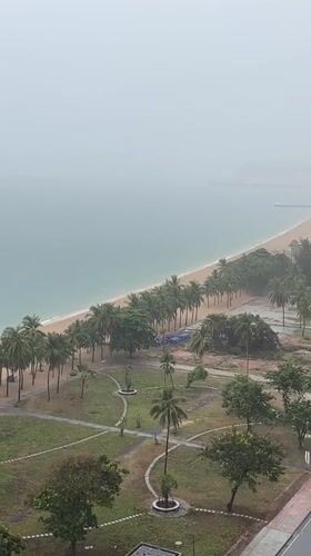 Rainstorm captured on video at Nha Trang beach
