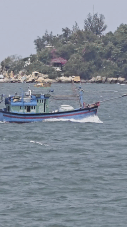 Morning fishing activity observed along Nha Trang waterfront promenade