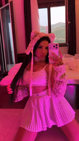 Woman documents coastal getaway with selfies in Boreti, Montenegro