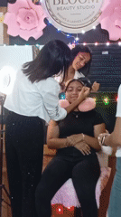 Beauty studio session documented in Porlamar, Venezuela