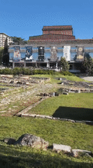 Morning life documented around ancient ruins in Stara Zagora