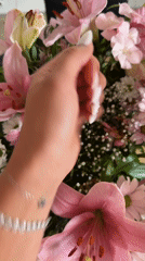 Woman's manicured hands and feet documented in Cannes