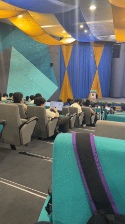 Presentation draws crowd to Kuala Lumpur auditorium