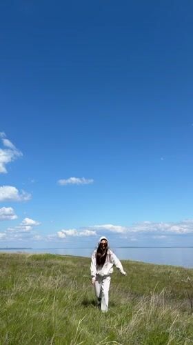 Spring outdoor activities documented near Kamyshin waterfront