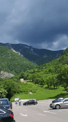 Quiet afternoon moments captured in Bulgarian mountain town