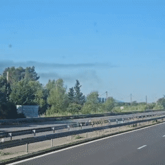 Smoke spotted from highway near Vidauban, France