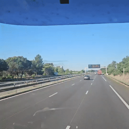 Smoke spotted from highway near Vidauban, France