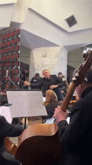 Underground requiem honors fallen Ukrainian soldiers in subway station