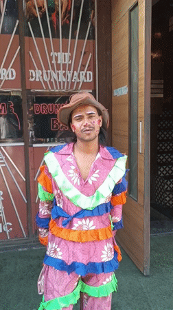 Morning street life scenes captured across Delhi neighborhoods