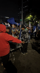 Cruz Azul fans celebrate at Angel of Independence monument