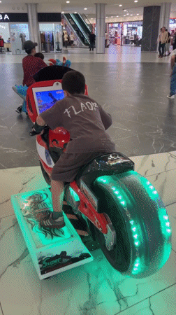 Afternoon mall visit in Tbilisi covers rides, retail, and architecture