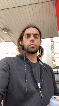 Routine street life documented across Buenos Aires neighborhood