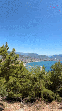 Hilltop views over Alanya's turquoise bay on a clear morning
