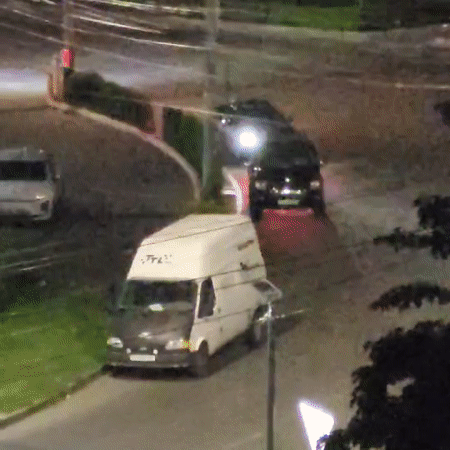 Police incident with white van documented at Yerevan roundabout
