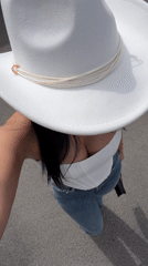 Woman in cowboy hat spotted in Moscow