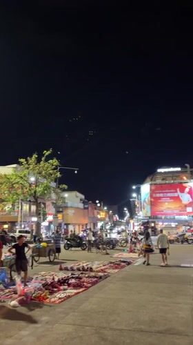 Chiang Mai nightlife captured in seven street scenes