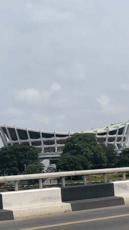 Monday morning highway traffic scenes captured around Lagos stadium