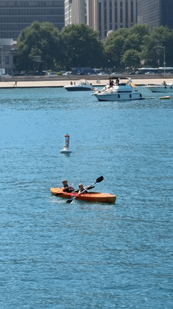 Kayaking the Chicago waterfront with the skyline in view