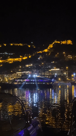 Nighttime concert draws crowds to Alanya waterfront square