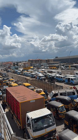 Heavy traffic observed at busy Onitsha intersection