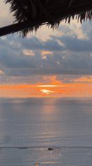 Sunset dining and photos at Karon oceanfront restaurant