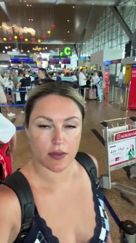 Russian-speaking traveler departs from Vietnam airport amid ground operations