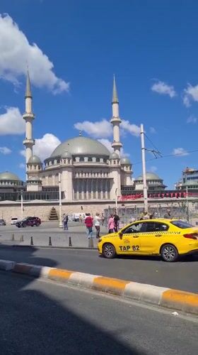 Street scenes near a mosque in Beyoğlu, Istanbul