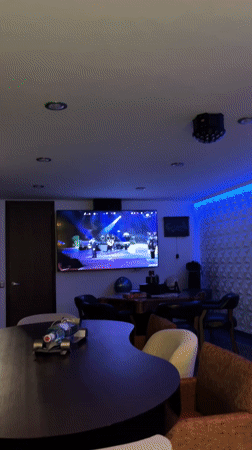 Late night moments captured in Tlaxcalancingo include music, selfies, accessories