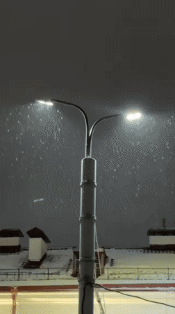 Winter evening documented in Hrodna: chess, food, snowy streets