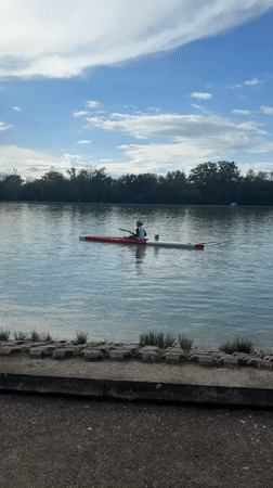 Kayakers train on Plovdiv waterway in organized session