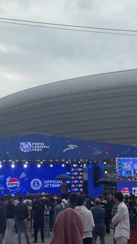 Pepsi festival draws crowds, mounted police in Tashkent