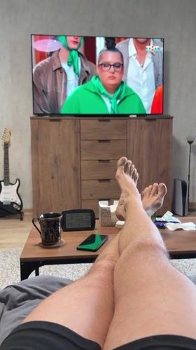 Lazy Friday morning at home in Yekaterinburg, with glimpses outside
