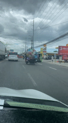 Balloon-laden motorcycle spotted on Davao City road