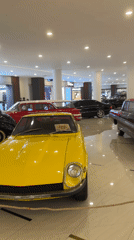 Vintage car show draws visitors at Kuta shopping mall