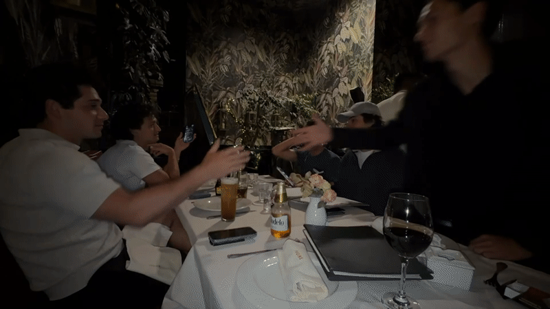Late night restaurant gathering captured in Mexico City